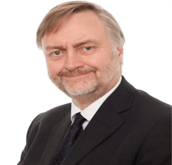 Dr. Mervyn Pilley